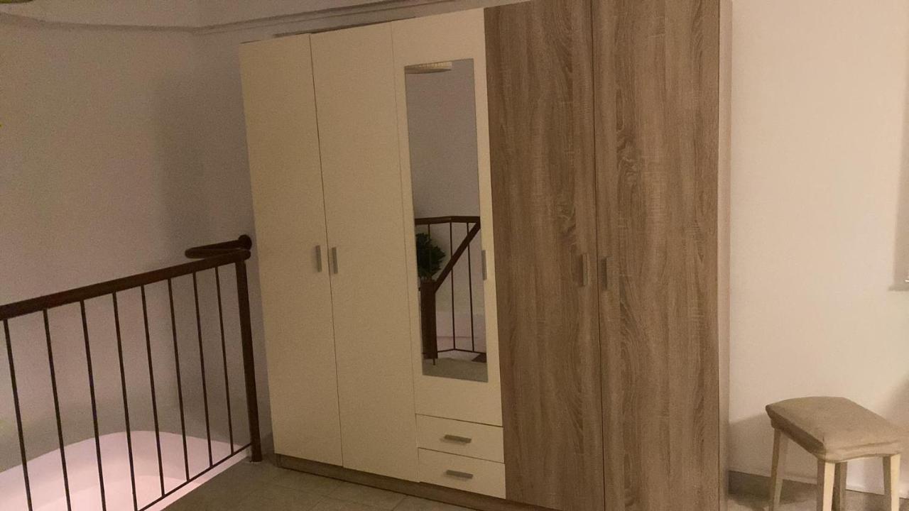 Cozy Maisonette Next To Plaka アテネ エクステリア 写真