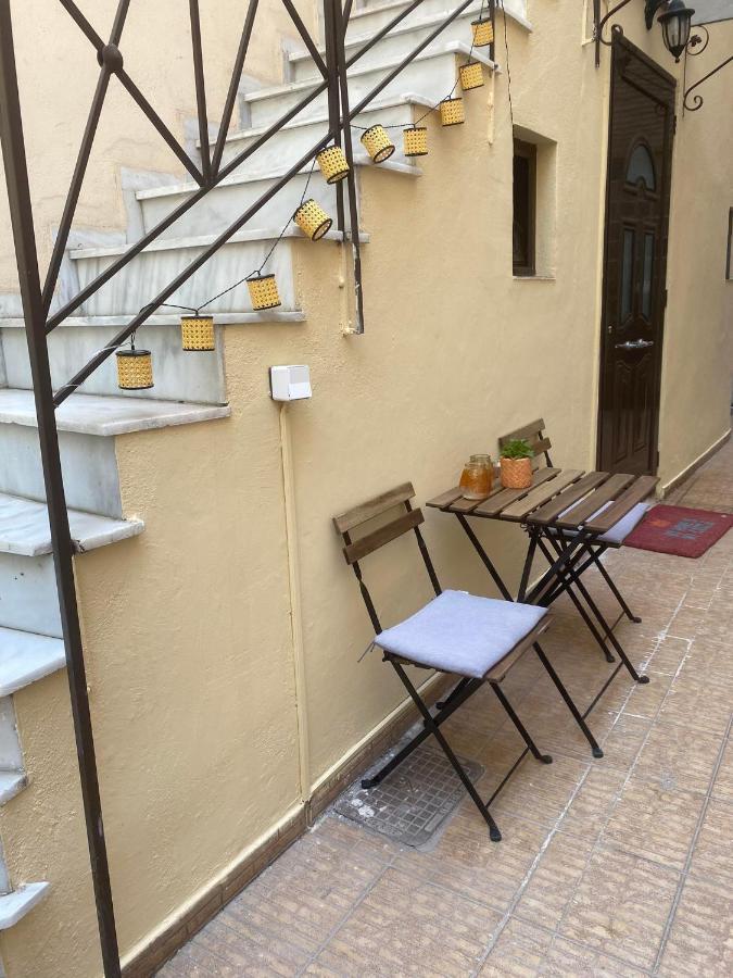 Cozy Maisonette Next To Plaka アテネ エクステリア 写真