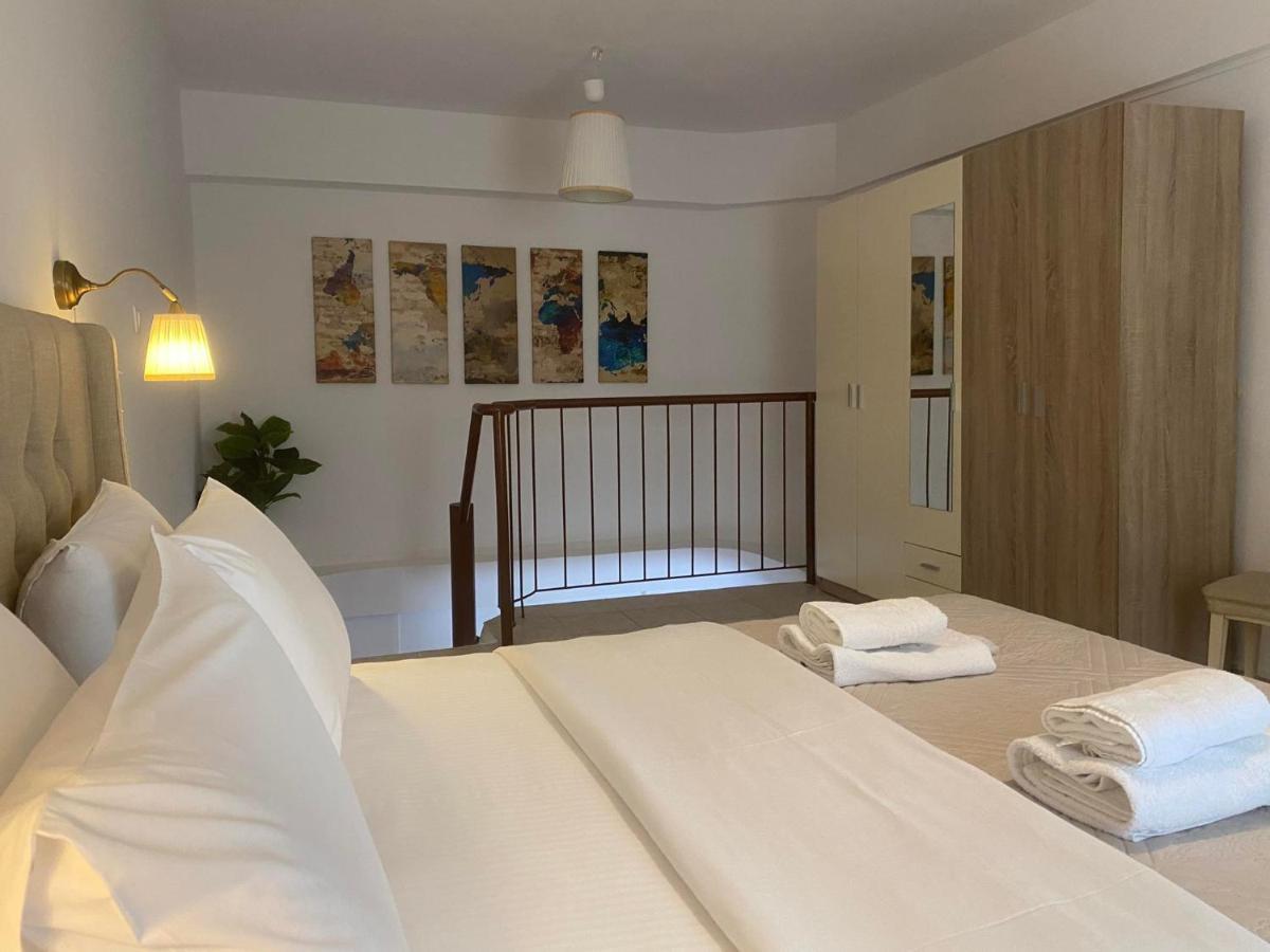 Cozy Maisonette Next To Plaka アテネ エクステリア 写真